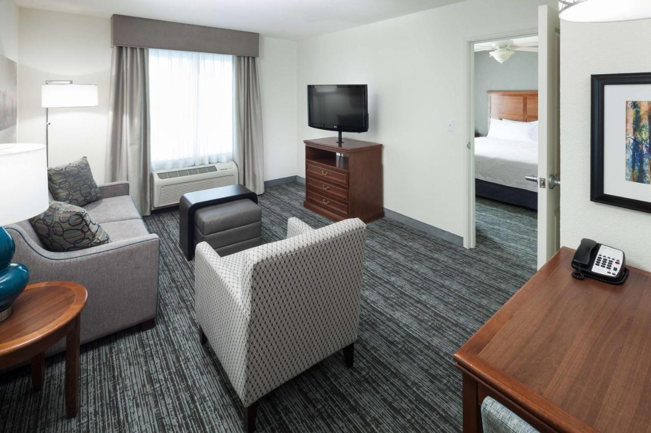 Homewood Suites By Hilton El Paso Airport Bagian luar foto