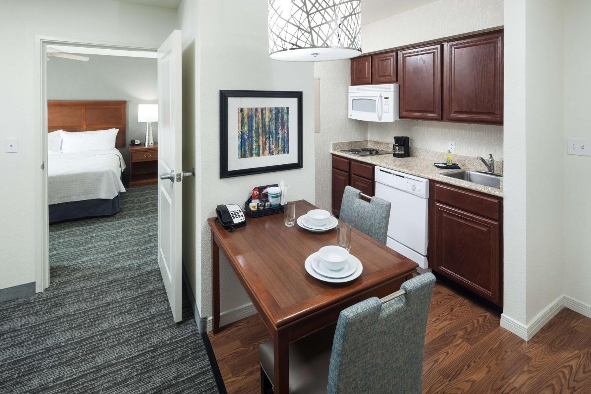 Homewood Suites By Hilton El Paso Airport Bagian luar foto